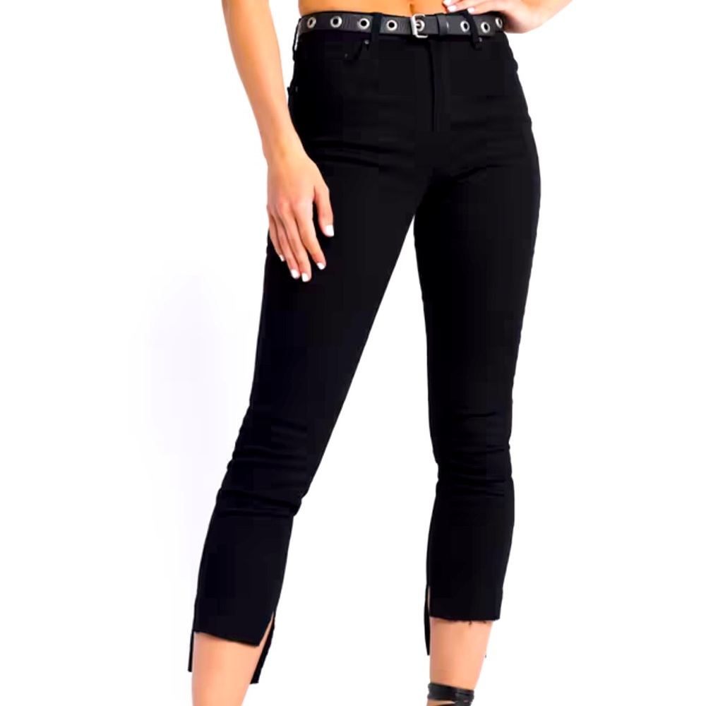 Women’s Black Skinny Jeans